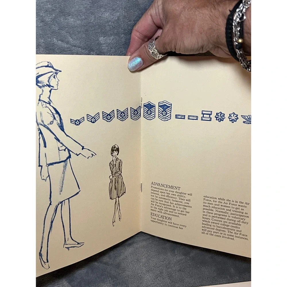 1966 USAF Recruiting Booklet Your Daughter in U.S. Air Force 9x12 Parents Guides